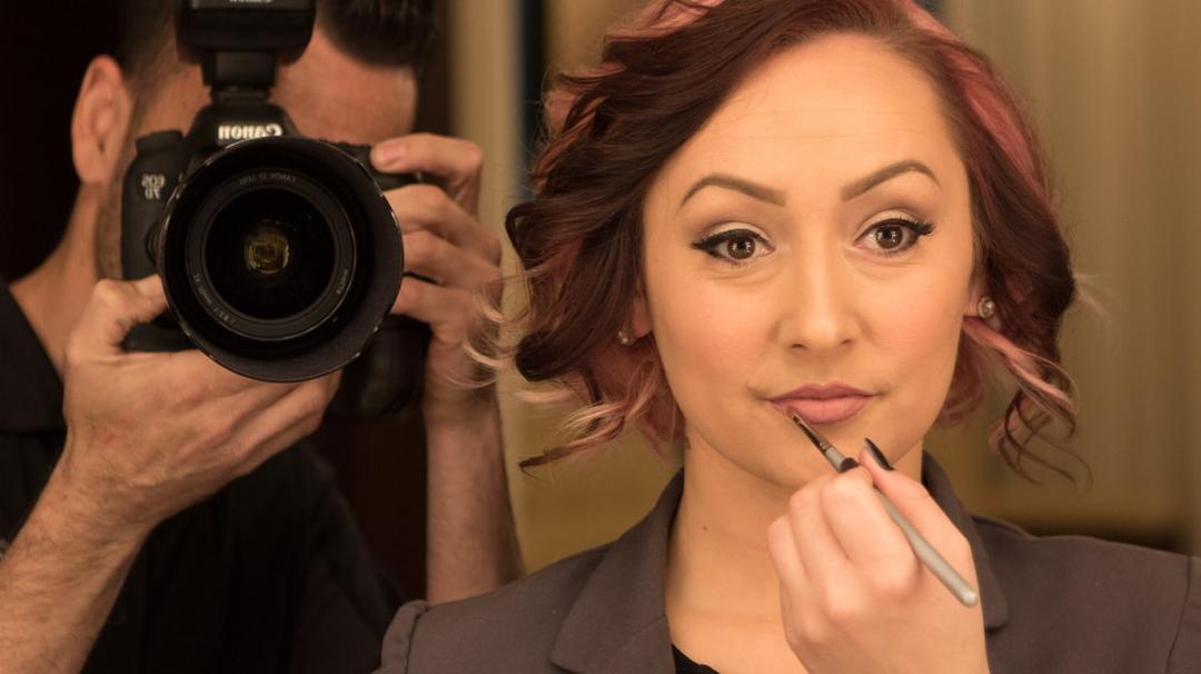 Headshot of makeup artist tiffany paige lambert